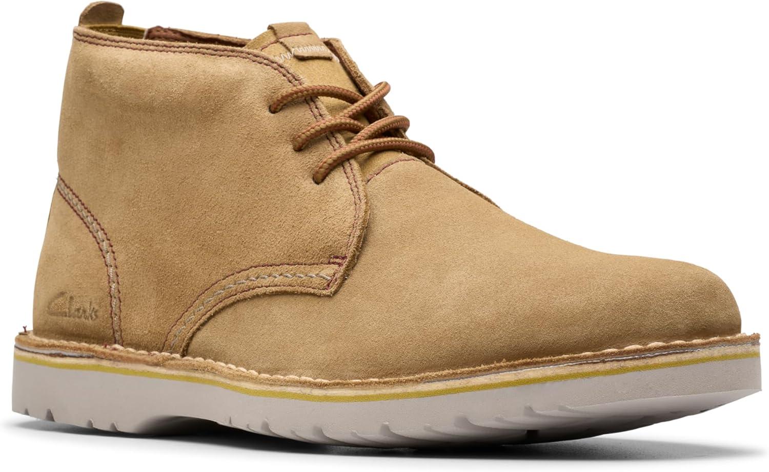 imageClarks Mens Eastridge Mid Chukka BootSand Suede