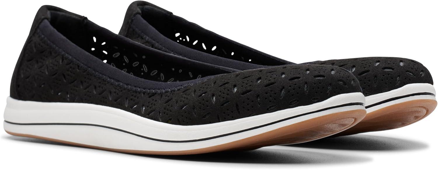 imageClarks Womens Breeze Roam ShoesBlack Textile
