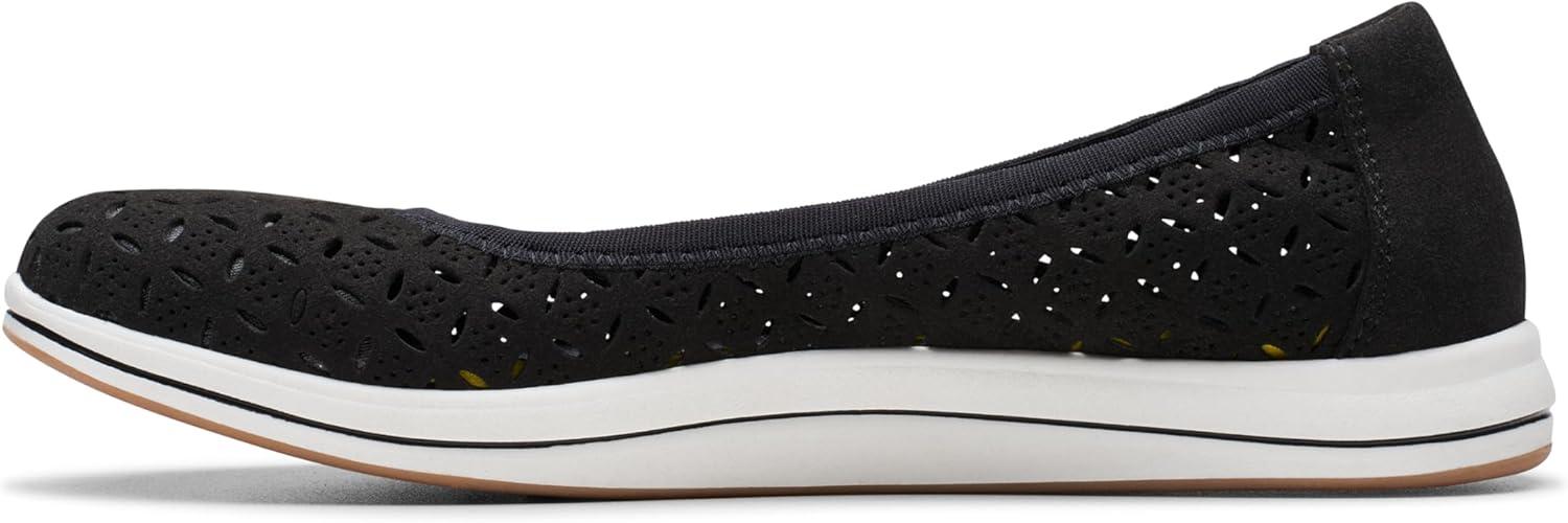 imageClarks Womens Breeze Roam ShoesBlack Textile