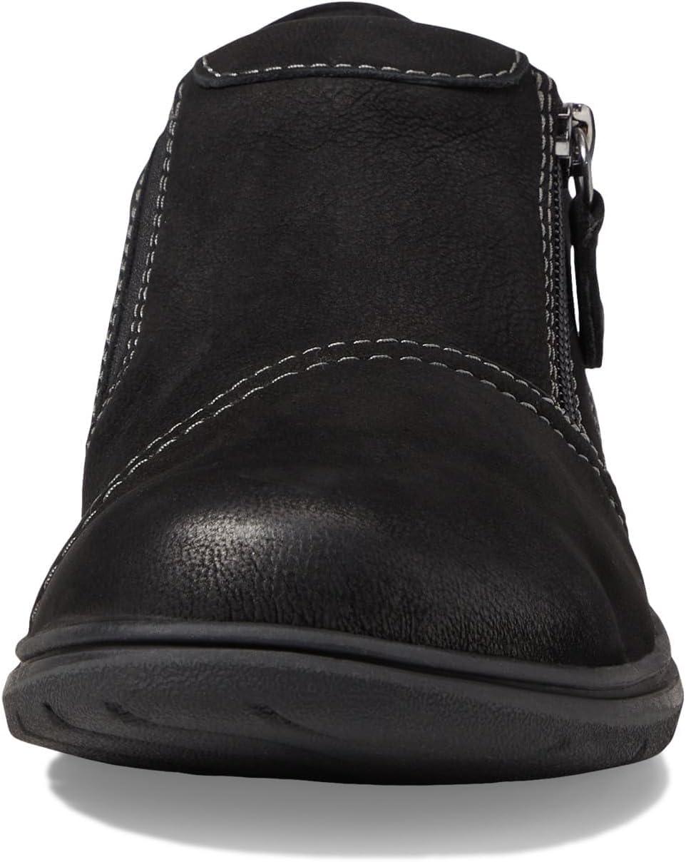 imageClarks Womens Carleigh Ray OxfordsBlack Nubuck