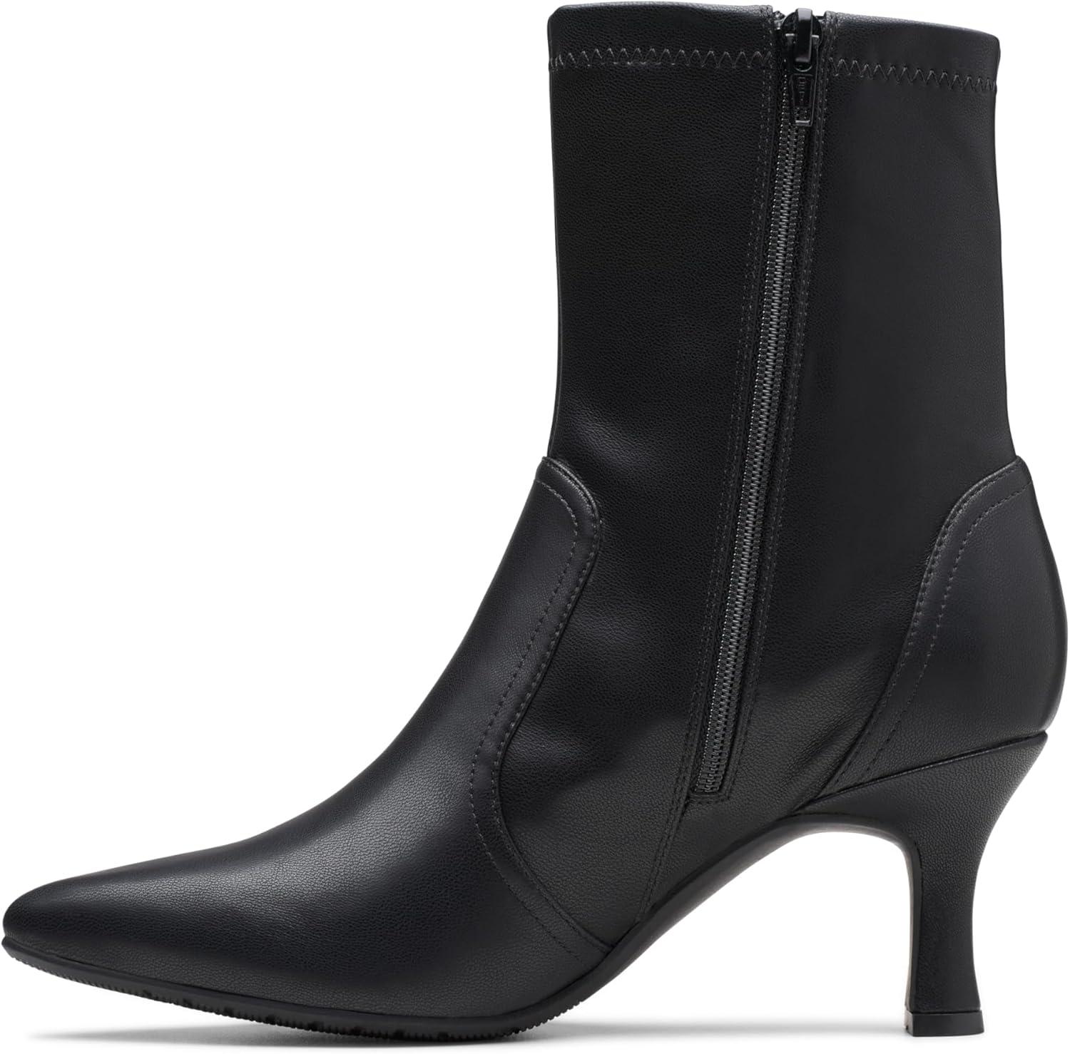 imageClarks Womens Kataleyna Bay BootsBlack
