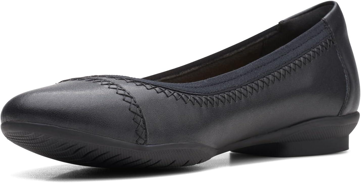 imageClarks Womens Sara Ballet FlatBlack Leather