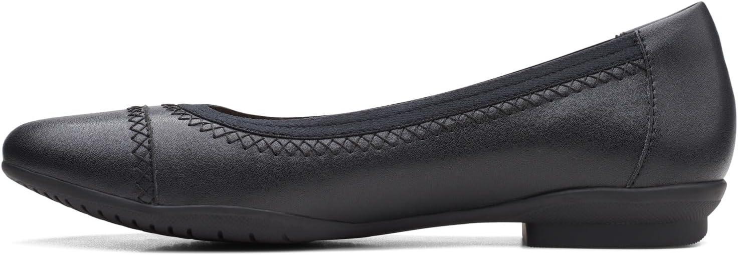 imageClarks Womens Sara Ballet FlatBlack Leather