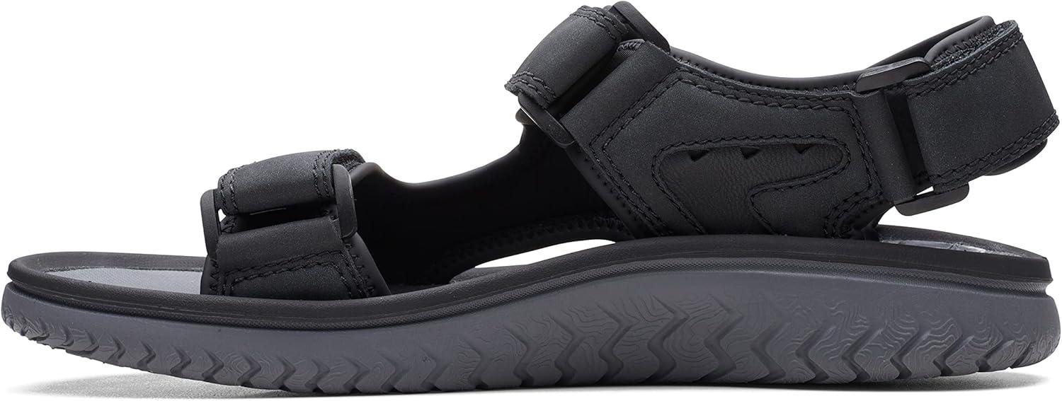 imageClarks mens Wesley BayFlat SandalBlack Synthetic
