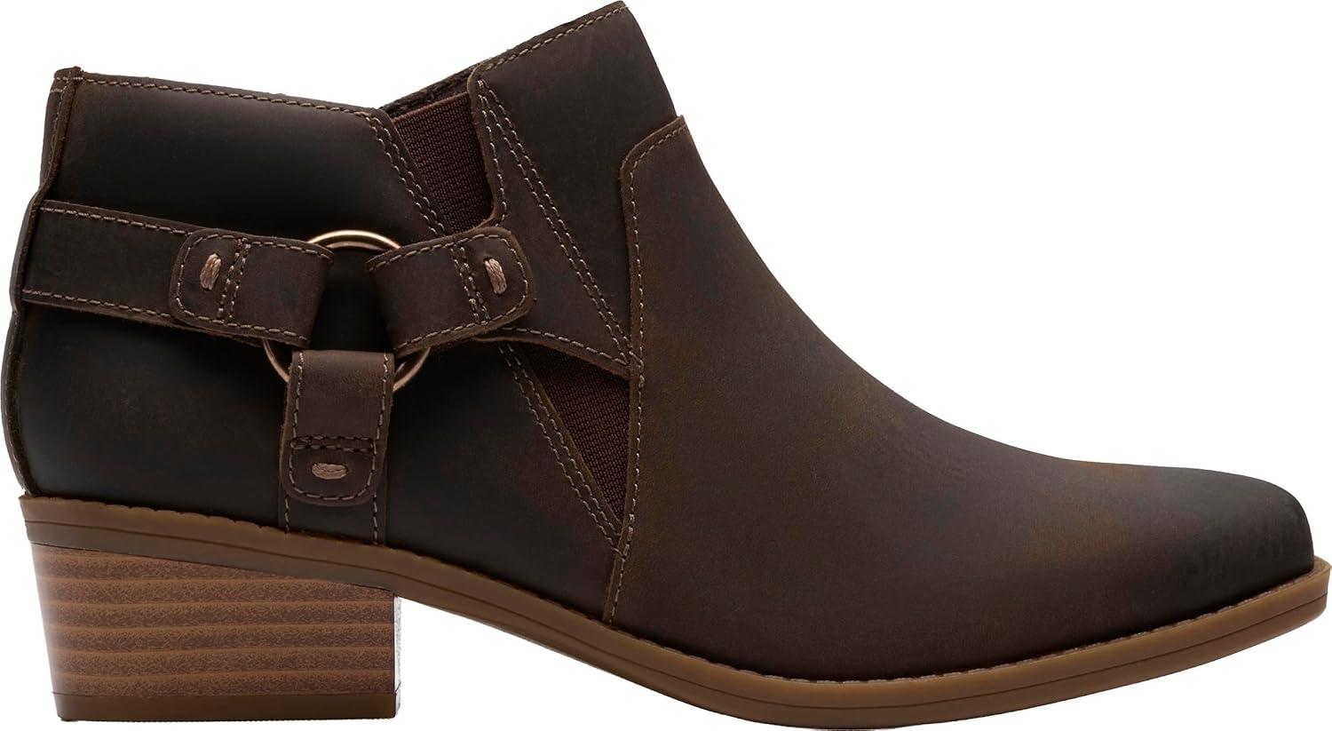 imageClarks womens Danyelle GemaTaupe Oily Leather