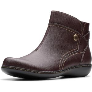 Clarks Women’s Ashland Mabel Boots(Dark Brown Tumbled)