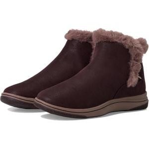 Clarks Women’s Breeze Fur Ankle Boots(Merlot)