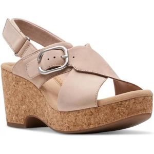 Clarks Women’s Giselle Cove Heeled Sandals(Sand Nubuck)