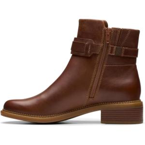 Clarks Women’s Maye Bella Ankle Boots(Brown Tan)