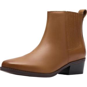 Clarks womens Danyelle Skip(Tan Leather)