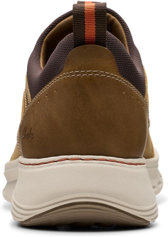 imageClarks Mens Motion Trek EzDark Tan Leather