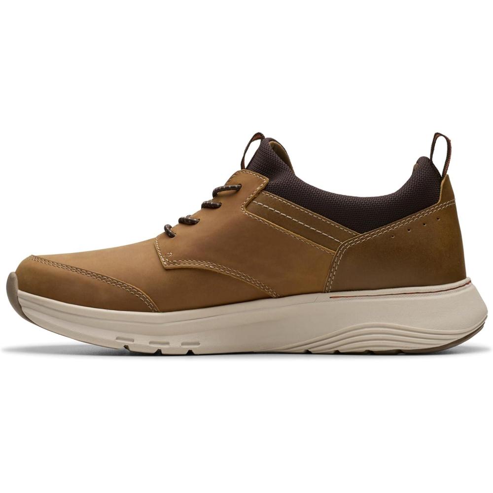 imageClarks Mens Motion Trek EzDark Tan Lea