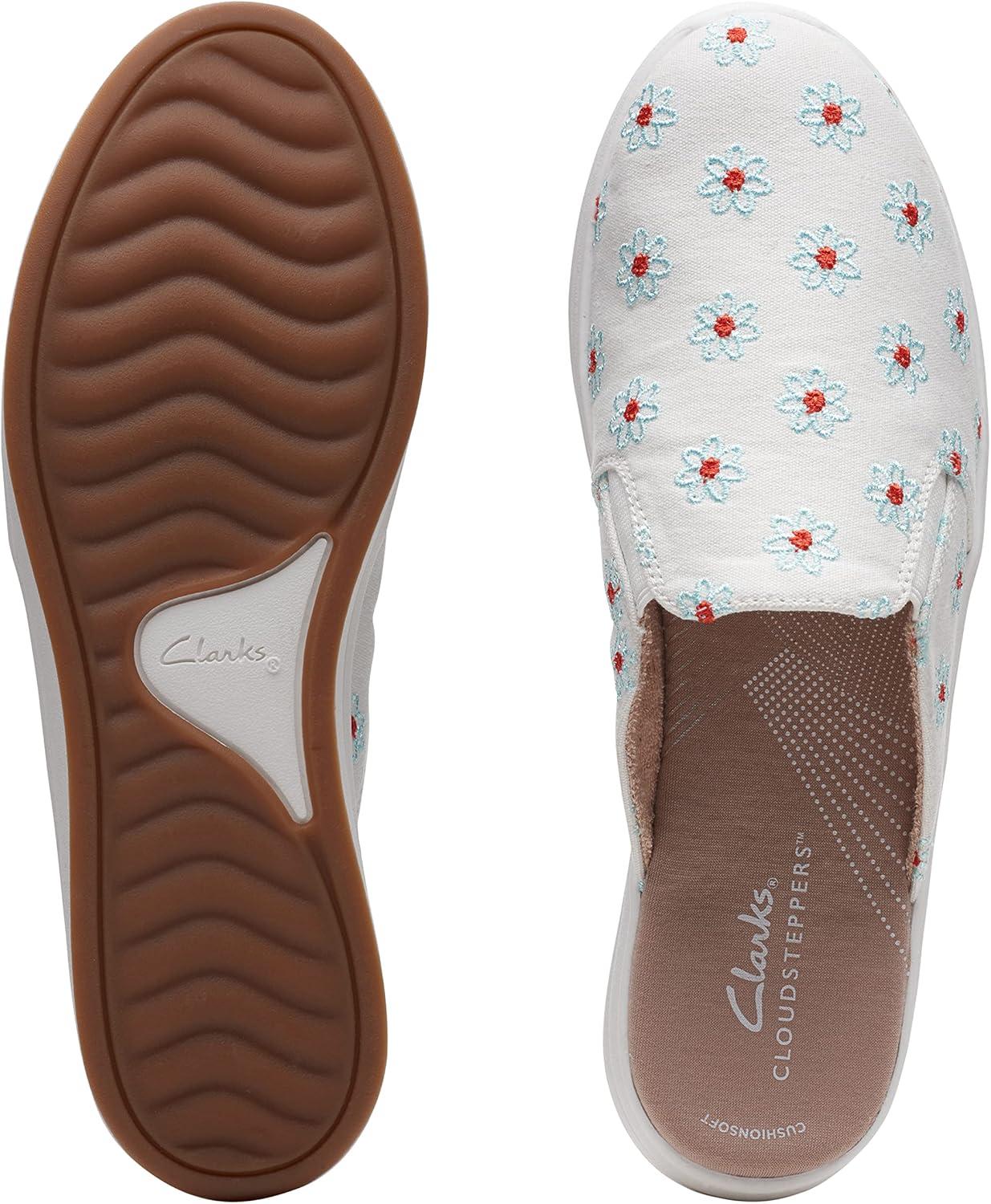 imageClarks Womens Breeze ShoreNatural Canvas
