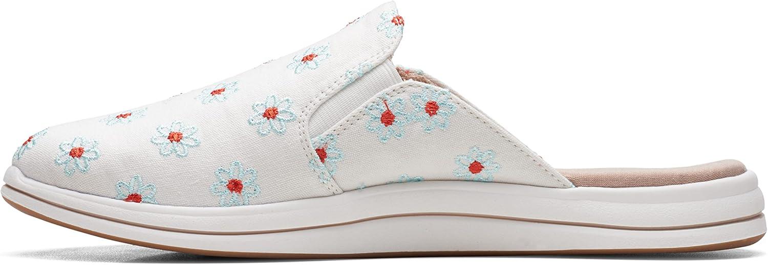 imageClarks Womens Breeze ShoreNatural Canvas