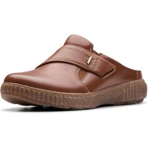 Clarks Women’s Caroline Bay Clogs(Tan Leather)