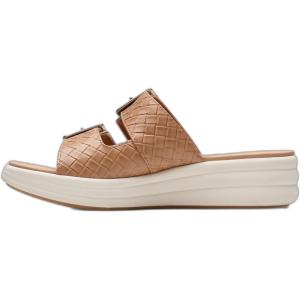 Clarks womens Drift Buckle(Warm Beige Synthetic)