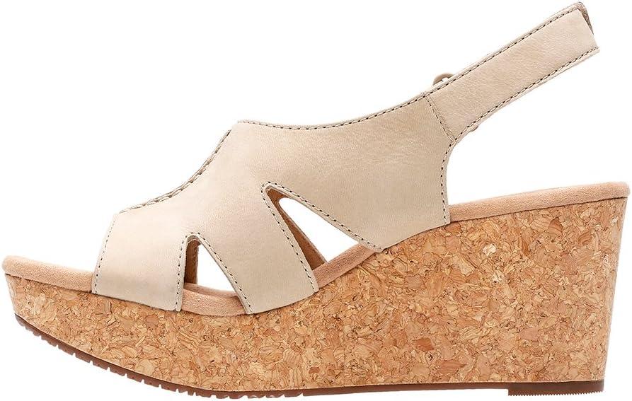 imageClarks Womens Annadel BariPlatformSand Nubuck