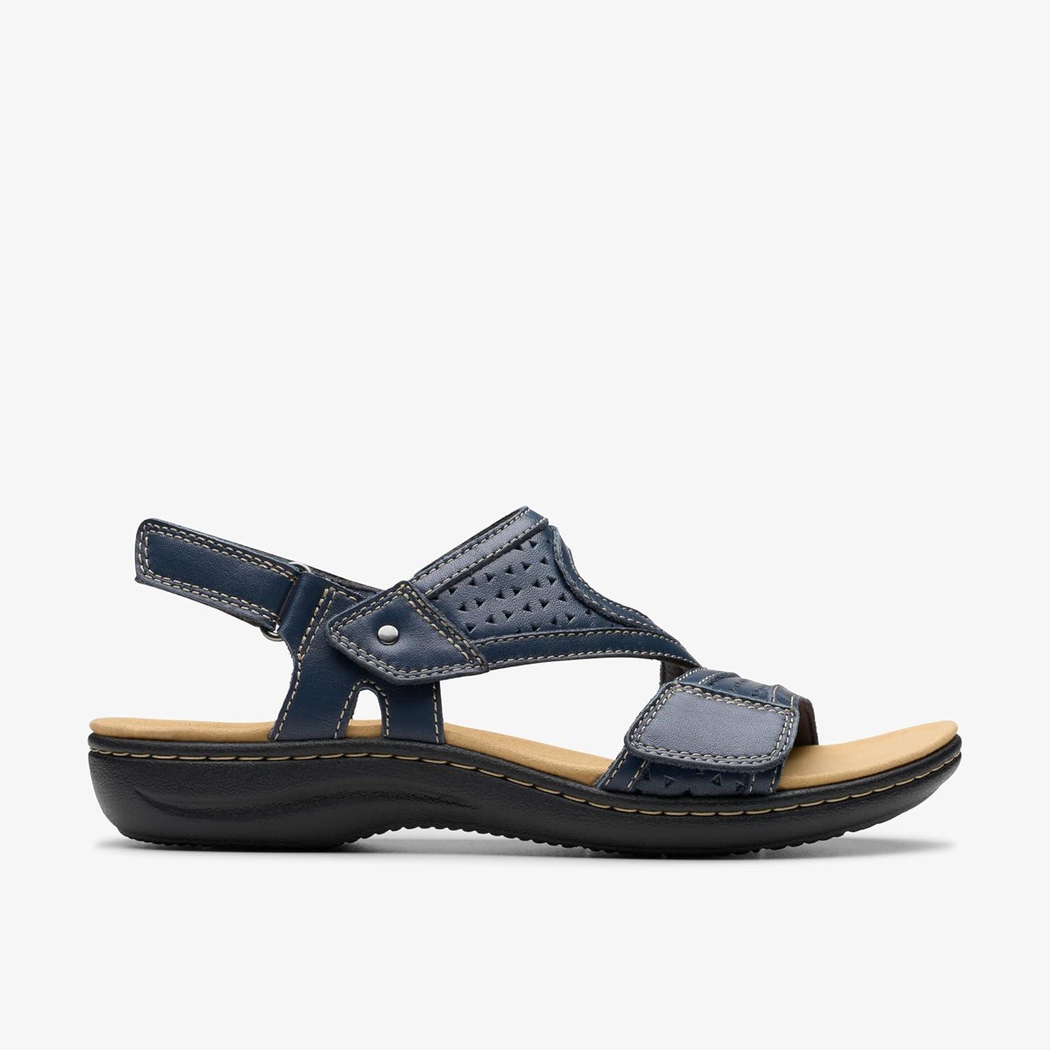 imageClarks womens Laurieann FayeNavy Leather