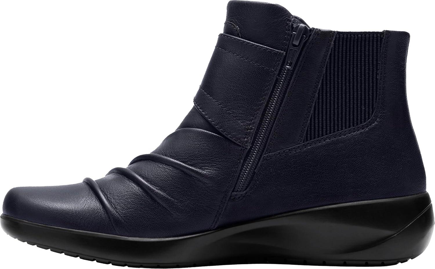 imageClarks womens Kaetlyn SaraNavy Leather