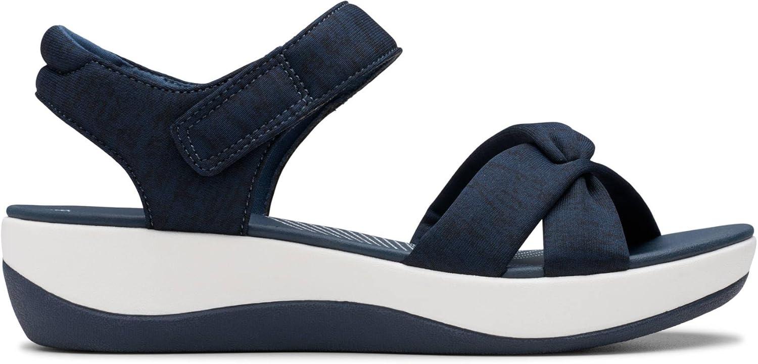 imageClarks Womens Arla DaisyNavy Textile