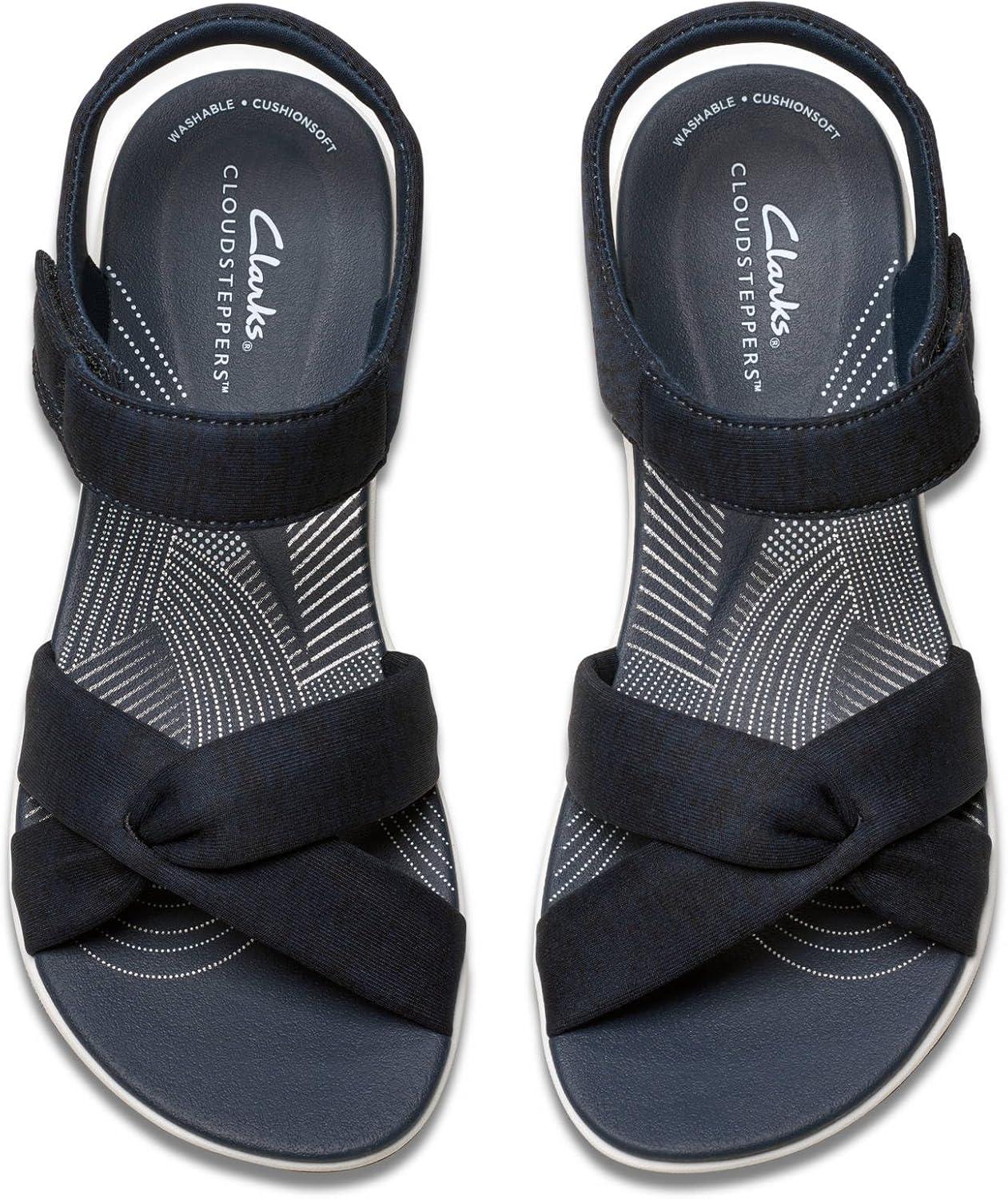 imageClarks Womens Arla DaisyNavy Textile