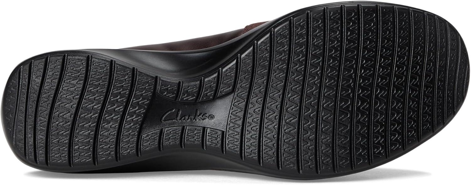 imageClarks Womens Kaetlyn RheaBronze Metallic