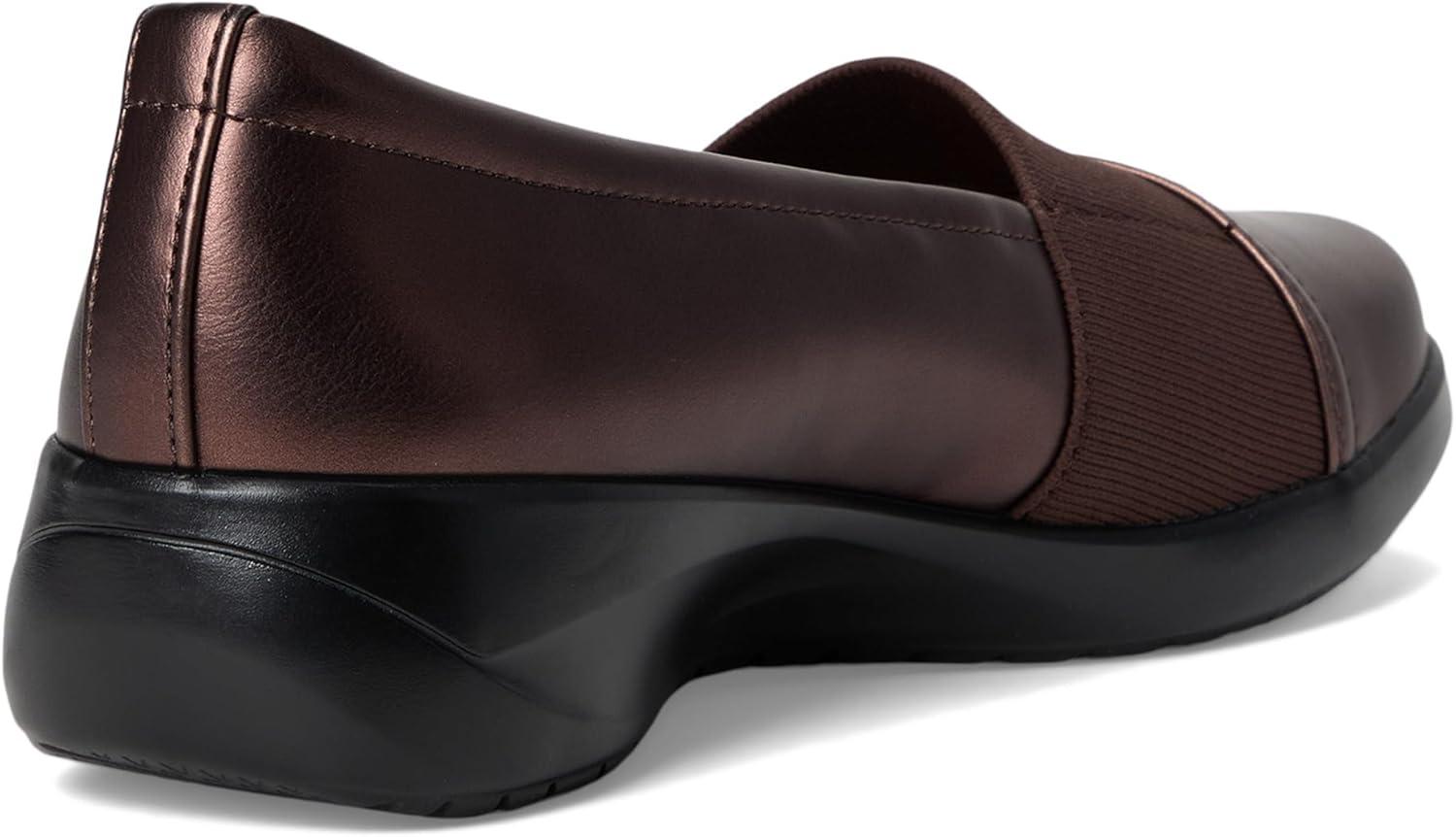 imageClarks Womens Kaetlyn RheaBronze Metallic