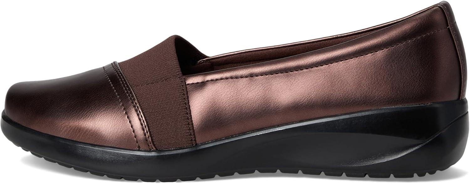 imageClarks Womens Kaetlyn RheaBronze Metallic