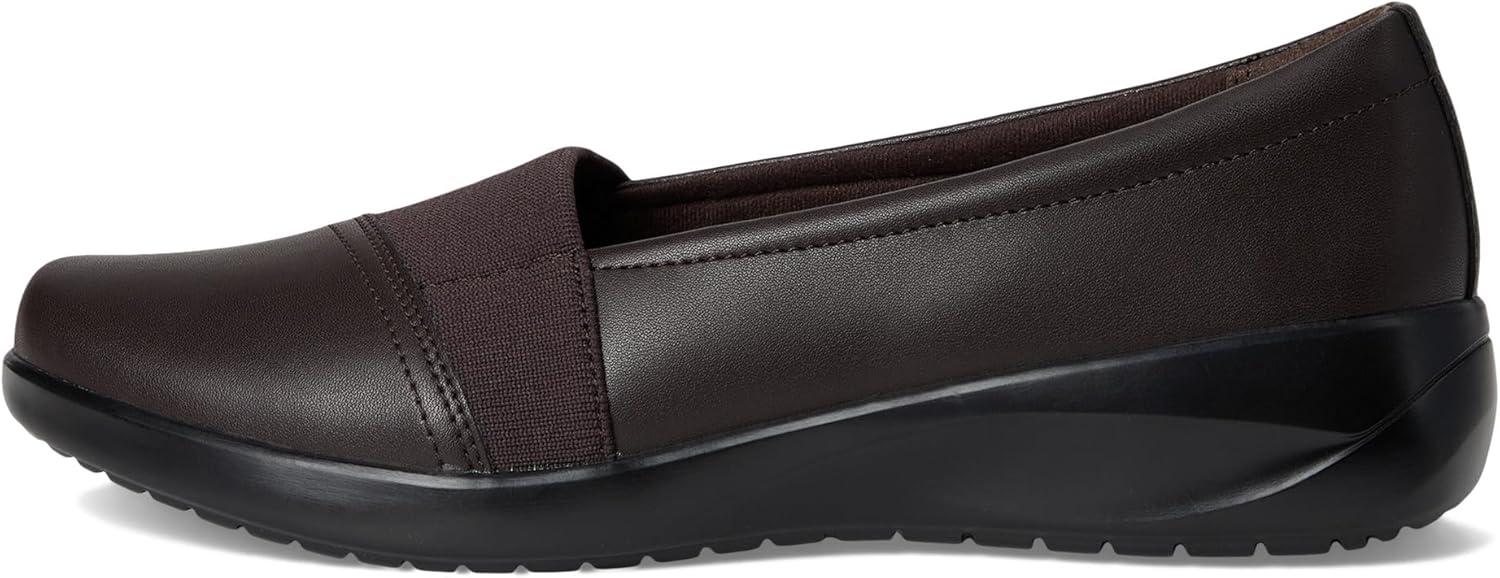 imageClarks Womens Kaetlyn RheaChocolate