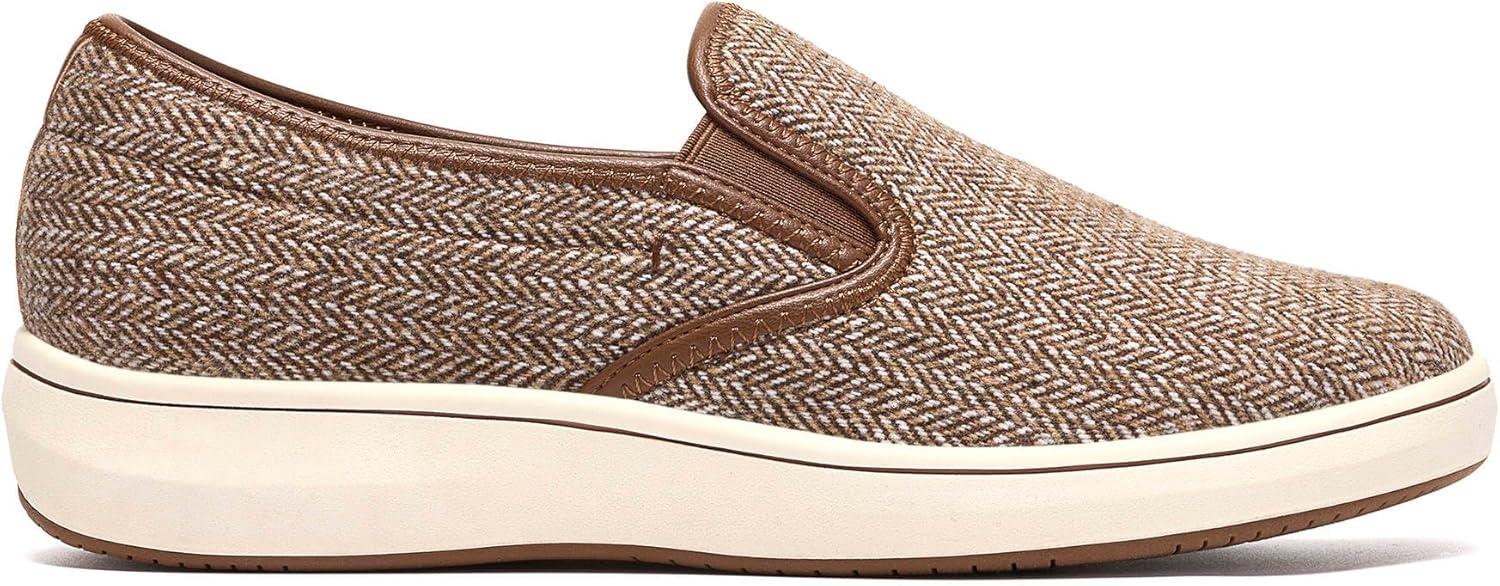 imageClarks Womens Breezesky ZoeMid Tan
