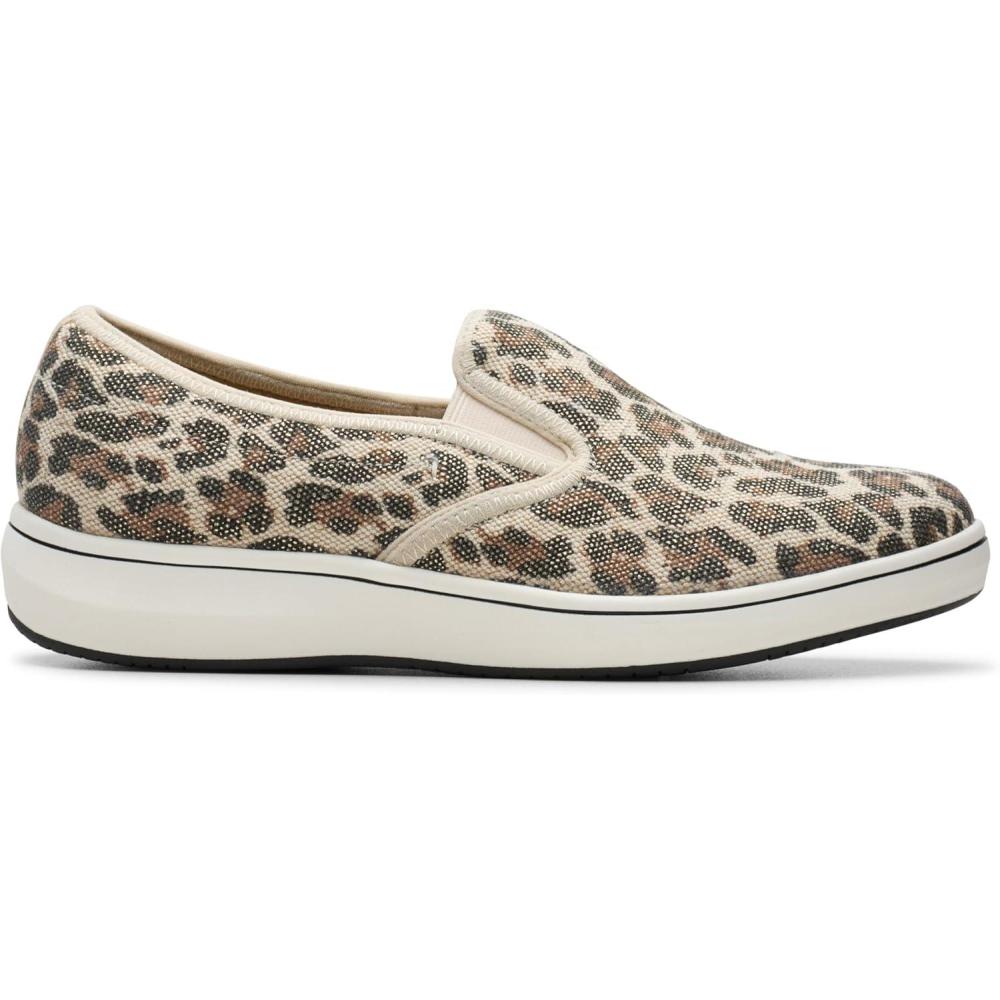 imageClarks Womens Breezesky ZoeLeopard Print Textile