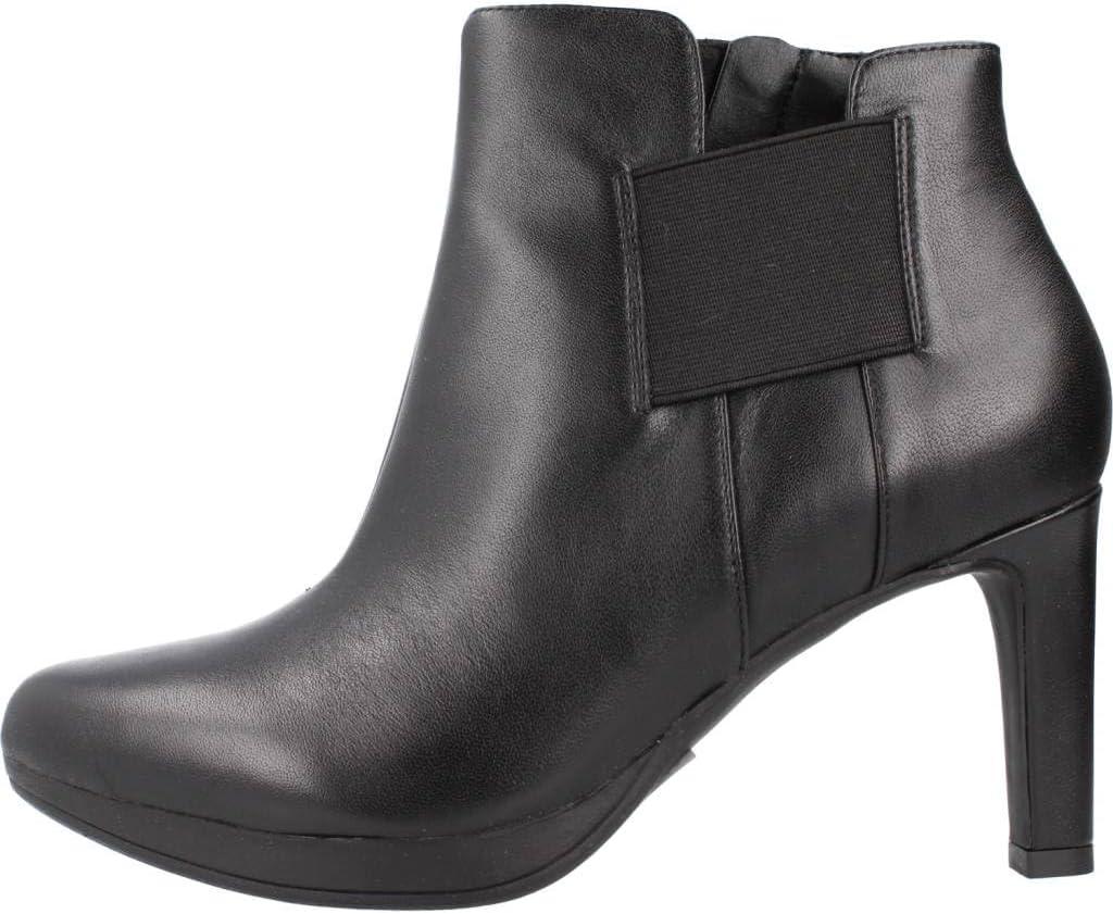imageClarks Womens Ambyr RiseNewness