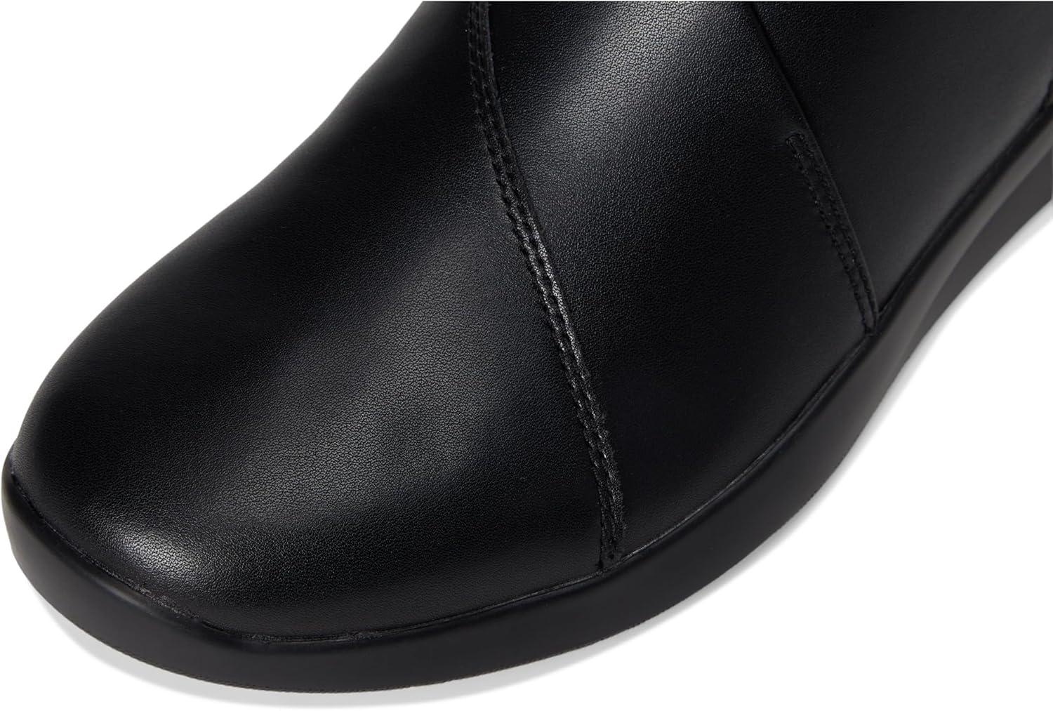 imageClarks Womens Ellowyn DevaBlack Leather