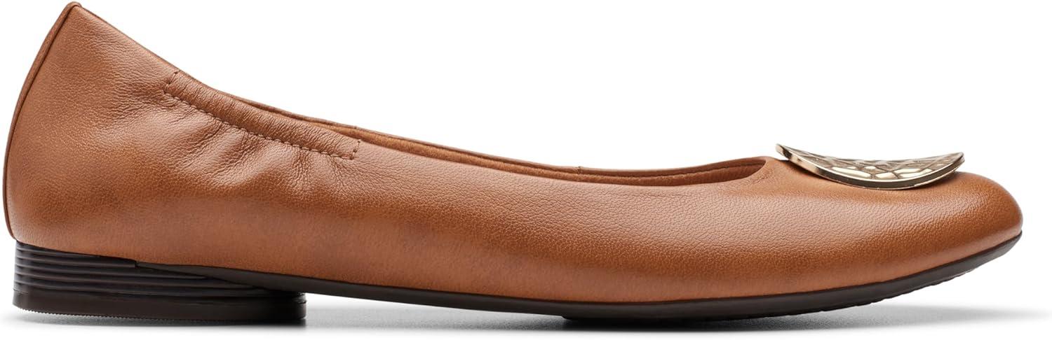 imageClarks Womens Loreleigh AveTan Leather