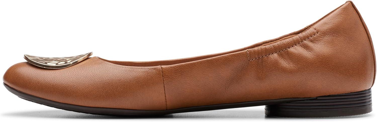 imageClarks Womens Loreleigh AveTan Leather