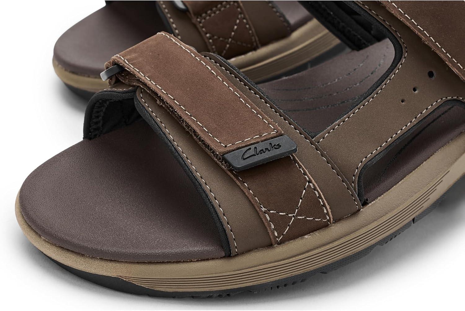 imageClarks mens Guideview TrekBeeswax Leather