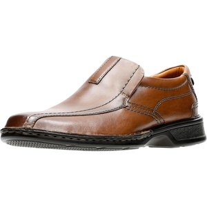 Clarks Men’s Escalade Step(Brown Leather)