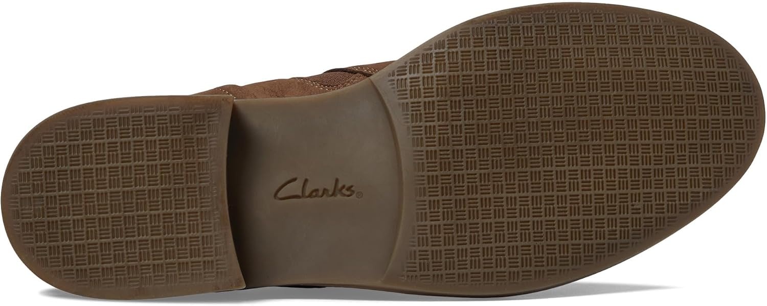 image:imageClarks Womens Camzin Pace FlatsTaupe Nubuck