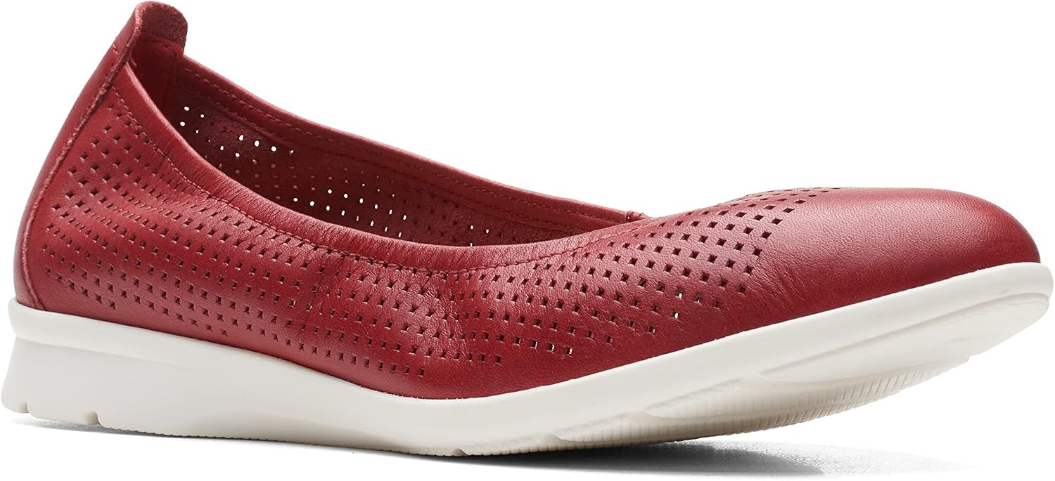 image:imageClarks Womens Jenette EaseBallet FlatRed Leather