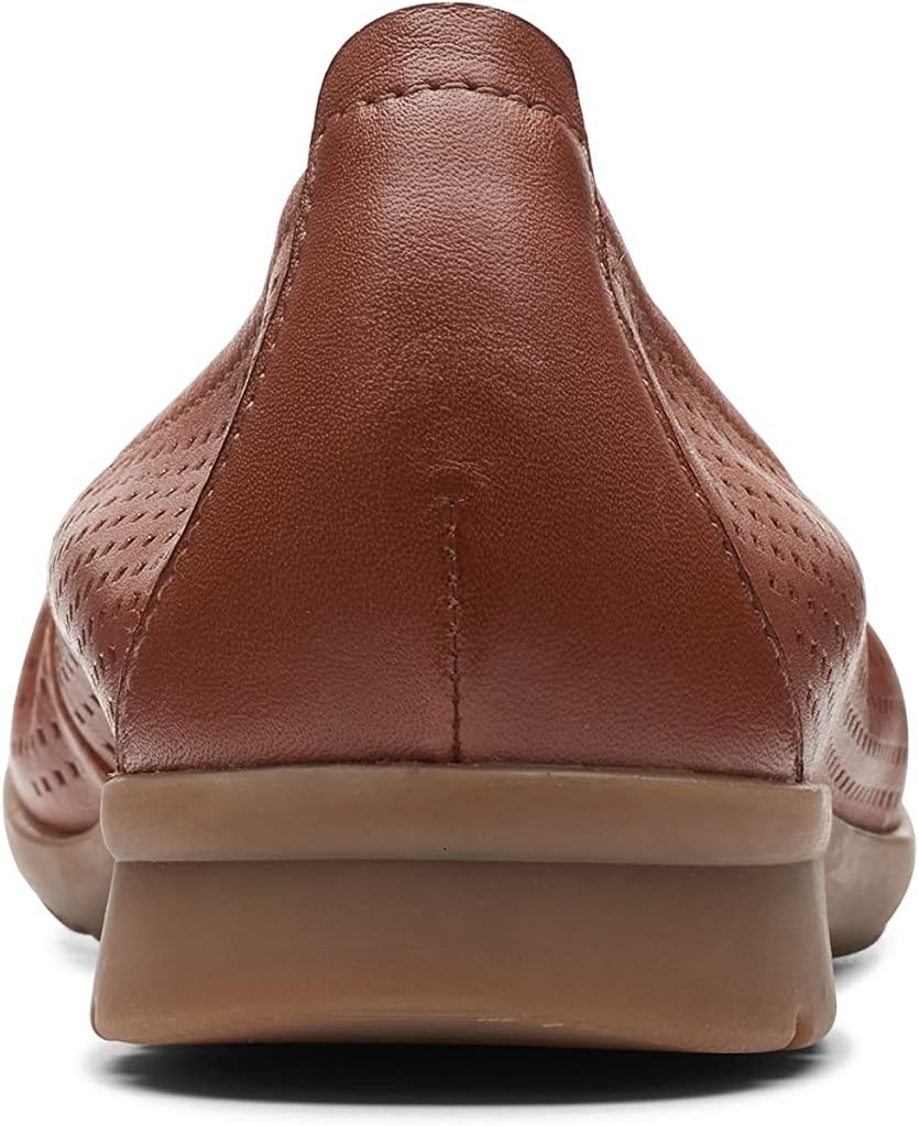 image:imageClarks Womens Jenette EaseBallet FlatTan Leather