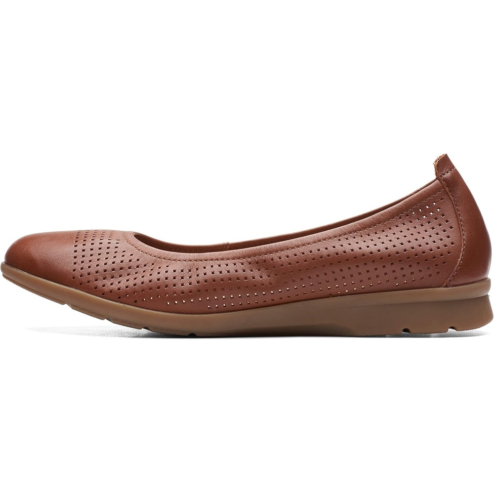 image:imageClarks Womens Jenette EaseBallet FlatTan Leather