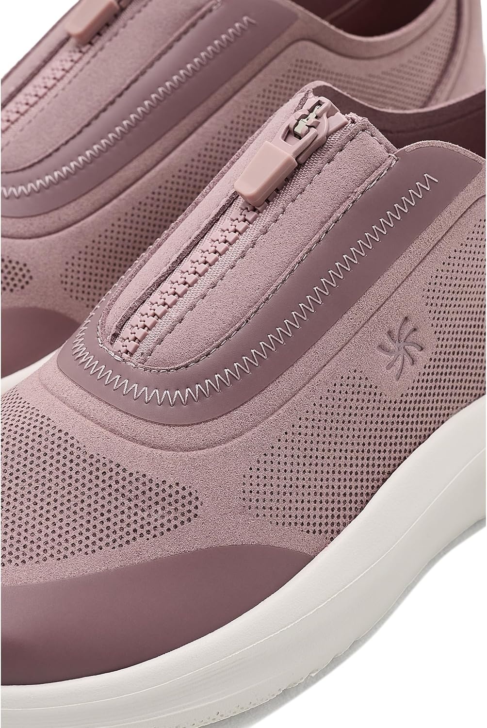 image:imageClarks Womens Solevana Bay SneakersDusty Pink Textile