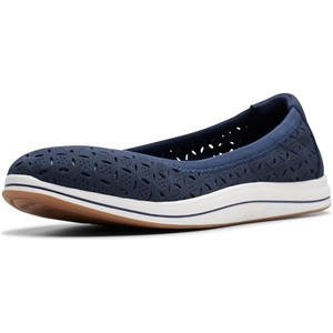 Clarks Women’s Breeze Roam(Navy Textile)