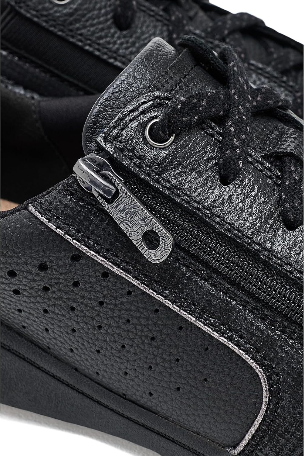 image:imageClarks Womens Bryianne DazzBlack Leather
