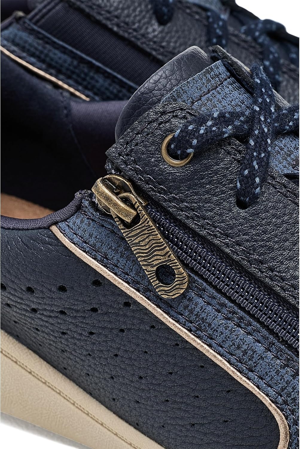 image:imageClarks Womens Bryianne DazzNavy Leather